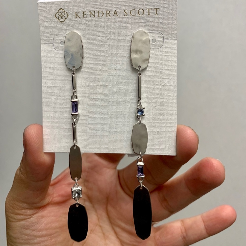 Kendra Scott Calista Earrings - Picture 6 of 10